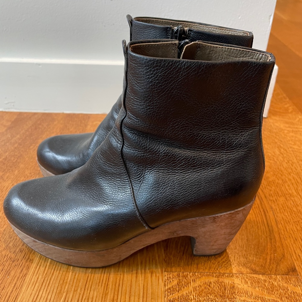 Coclico Black Bootie - Picture 4 of 10
